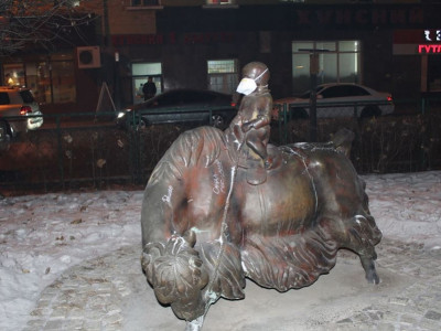 Оюутнууд утааны эсрэг тэмцэж эхэллээ