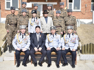 ЗЭВСЭГТ ХҮЧНИЙ 015-Р АНГИЙН БАЯРЫН ҮЙЛ АЖИЛЛАГААНД ОРОЛЦОВ