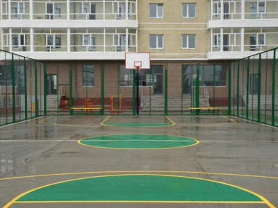 Хөршийнхөө цонхоор үсэрч амиа хорлосон хэрэг гарчээ 
