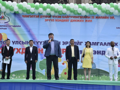 ТУСГААР ТОГТНОЛЫН ТАЛБАЙД ХҮҮХДИЙН БАЯРЫН АРГА ХЭМЖЭЭ ЗОХИОН БАЙГУУЛЛАА