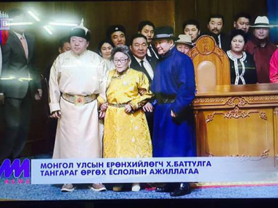 Монгол Улсын тав дахь Ерөнхийлөгч Х.Баттулга тангаргаа өргөлөө 