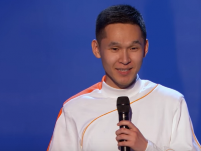 Б.Шижирбатын хоёрдугаар шатны үзүүлбэр шүүгчдээс улаан баззер авч нэвтрүүлгийг орхилоо 