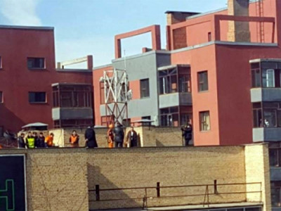 ЭЭЖ, ААВТАЙГАА МУУДАЛЦААД ТАВАН ДАВХРААС ҮСЭРЧЭЭ