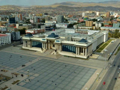ӨНӨӨДӨР ЗҮРХНИЙ ЭМЧ НАР СҮХБААТАРЫН ТАЛБАЙД АЖИЛЛАНА