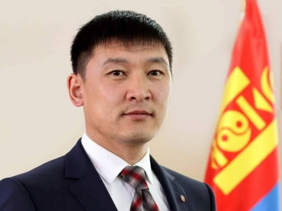 Н.Уламбаяр: О.Баасанхүүг эгүүлэн татах нөхцөлийг тэр өөрөө шүүхийн танхимд гаргасан