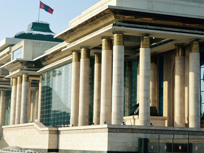 Улс төр, бизнесийг холбосон дарамт авилгын ханш зарлагдлаа
