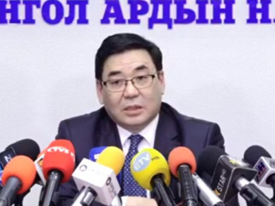 Д.Батбаатар: Ц.Сандуй, С.Мөнхчулуун нарыг намаас гарсанд тооцсон