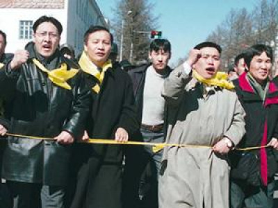 Ж.Батзандан, О.Магнай нарын тэмцлийн зам салжээ