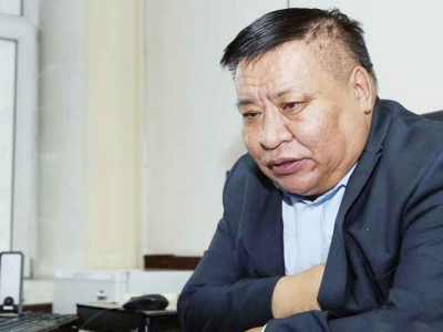 Е.Cагсай: Aрван жилийн өмнө надад хүч хэрэглэн, дарамталж хийсэн тэр бичлэгийг Н.Энхбаярын хэргийг цагаатгахгүй бол нийтэд цацна гэсэн