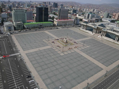 Өнөөдөр жолооч нар Сүхбаатарын талбайгаас 15 төрлийн үйлчилгээг аваарай