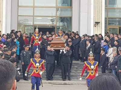 Төр, нийгмийн нэрт зүтгэлтэн Г.Батхүү агсныг сүүлчийн замд нь үдлээ