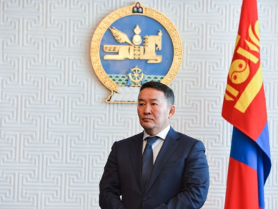 Ерөнхийлөгчийн санал залуусын хүслийг 