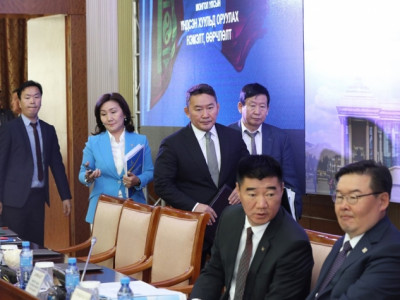 Үндсэн Хуулийн нэмэлт, өөрчлөлтийг баталж чадвал УИХ-ын сонгуулийг энэ оны 11-р сард явуулна