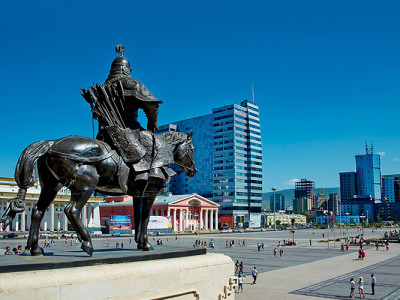 Монгол Улс эдийн засгийн хувьд дараагийн Венесуэл болох уу?