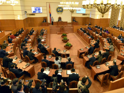 УИХ-ын сонгууль ирэх 11 сард болно гэв үү