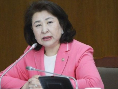 Ц.Гарамжав: Тухайн үед Монголбанк алтны компаниудын металлыг арилжсан