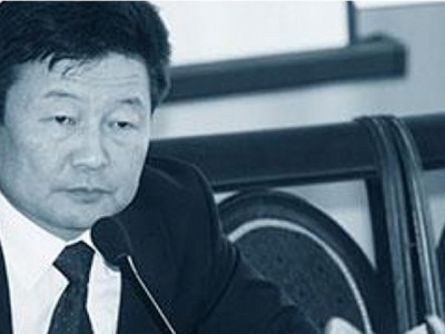 Мөрийтэй тоглосон ГЕГ-ын дэд дарга Ё.Бат-эрдэнэ, МИАТ ТӨХК-ийн С.Баатарцогт нарыг ажлаас нь чөлөөлжээ