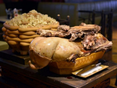  Цагаан сар нь цагаан идээний буюу хоолны баяр мөн үү? 