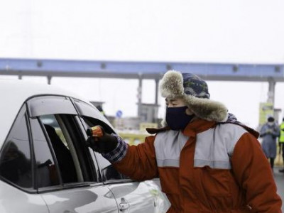 Хотоос гарсан иргэд “амь тэмцэж” байна