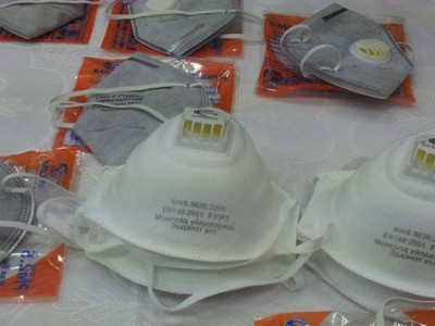 Маскны худалдаа яагаад шагчдын гарт оров