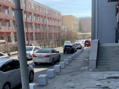 “ЖДҮ-чдийн хөшөө