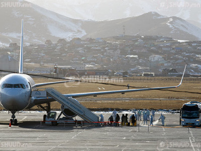 Тусгаарлагдсан иргэд төрийн дэг сахиж, эрүүл мэндээ “манаарай”