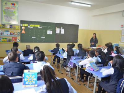 ШУУРХАЙ: Сургууль, цэцэрлэгийн хөл хориог ЕСДҮГЭЭР САРЫН 1 хүртэл сунгалаа