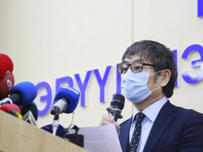 COVID-19-ын халдвар авсан Францын иргэн эдгэж, эмнэлгээс гаргалаа