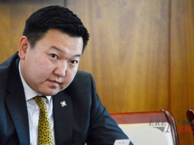  Н.Учрал гишүүн ээ, нэрээ тат