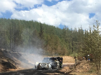 ЭХ СУРВАЛЖ: Суудлын бүсээ тайлж амжаагүйн улмаас ээж, охин хоёр галд амиа алдсан