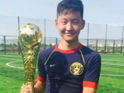 Монгол Руни буюу гадны этгээдэд залилуулсан монгол хүүг BBC агентлаг онцолжээ