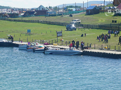 ЦУВРАЛ №1: Даргын шүүгээнд “дарагдаж”, жуулчдын хөлд дарлагдсан ХАТГАЛЧУУД