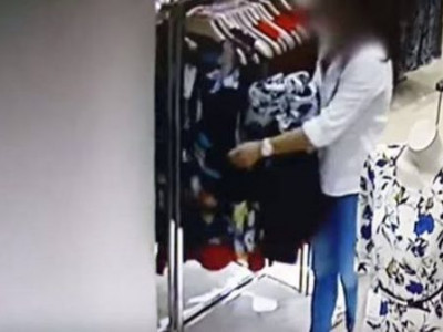 Монгол иргэд Макаогийн дэлгүүрт хулгай хийж байгаад баригджээ 