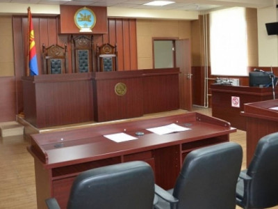 “Тод каннам” гоо сайхны эмнэлгийн эмч нарт холбогдох хэргийг прокурорт буцаажээ