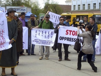 Хөршийн шийдвэр бидэнд хамаагүй ч элэг татахын учир