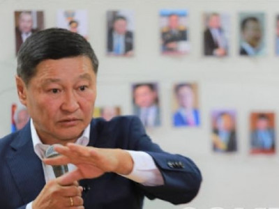 Н.Алтанхуяг: Хүүхдүүдэд багаас нь гадаад хэл заахыг хориглосон хуулийн заалт оруулах хэрэгтэй