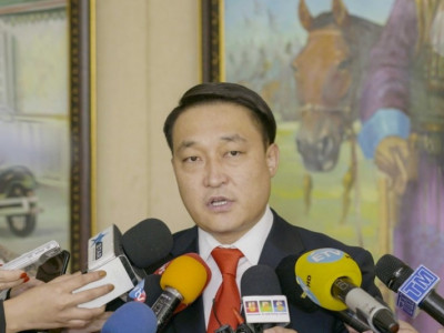 Д.АМАРБАЯСГАЛАН:  Улс төрийн туршлага, мэдлэг чадварыг нь ашиглах гэж Д.Сумъяабазарыг нэр дэвшүүллээ