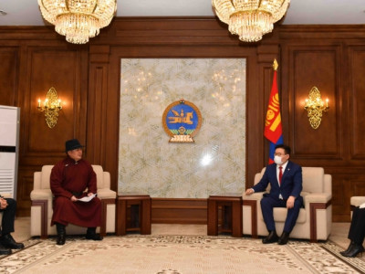 Ерөнхийлөгч Х.Баттулга оффшороос орж ирсэн хөрөнгөөр өрх бүрд олгох 1 сая төгрөгийг санхүүжүүлэх санал гаргав 