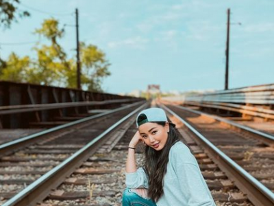 Жүжигчин П.Шүүдэрцэцэг англи хэлийг хэрхэн сурах талаар зөвлөв /видео/