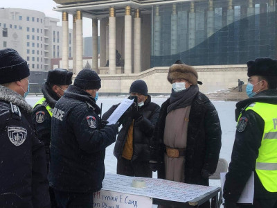 Хууль бус жагсаал цуглаанд оролцохгүй байхыг анхааруулж байна