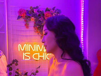 Ирэх жил баяраа далайн эрэг дээр тэмдэглэх Д.Уранзаяагийн xaлууxaн гоёо