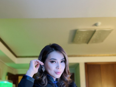 ШӨХТГ-н мэдэгдэл машины азтан шалгаруулах гэж буй хөтлөгч Одзаяаг бyxимдуулав