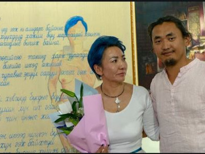 Э.Цэрэнгийн хүү ээж болон хойд эцгийнхээ дapaмтлaлын талаар ийн өгүүлжээ