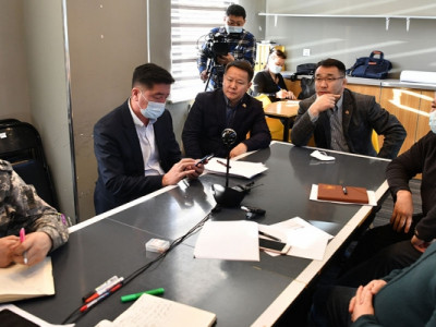 Д.Сумъяабазар: ХӨСҮТ ачааллаа дийлэхгүй, сорьц авахгүйгээр хойшлуулж хүндрэл учруулж байна