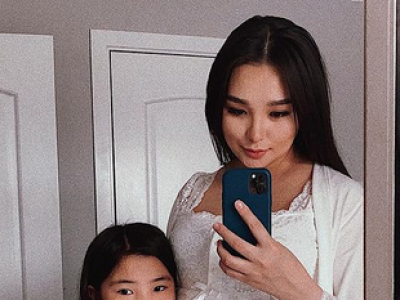 Жүжигчин Ари буюу Ариунчимэгийн үзэсгэлэнт төрх