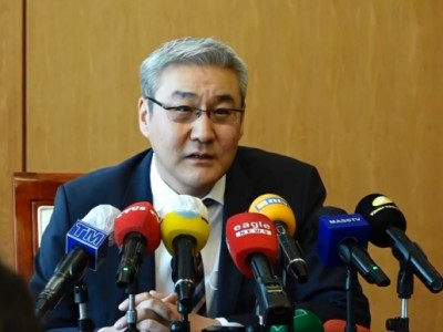 А.Гансүхийн аавыг машинаар дайрчээ