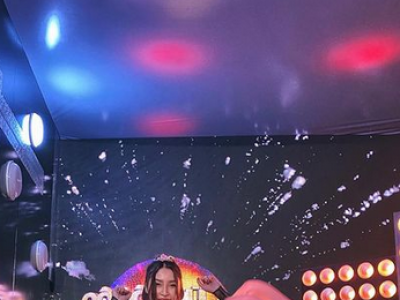 Б.Маралжингоо эcрэг хvйcтнээ тэвэрч, нүдрүү нь xaрнa гэдэг их хэцүү юм байна гэв