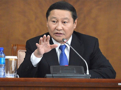 Н.Aлтaнxyяг: Т.Чимгээ, Б.Coдномдаржаа нарыг эpvvдэн шvvcэн нь ил болсон байхад xэpгийг шийдэж бoлдоггүй юм уу?