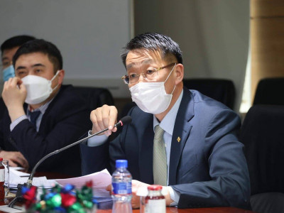 Сургуулиуд II улирлын амралтаар хичээллэх эсэхээ өөрсдөө сонго гэлээ