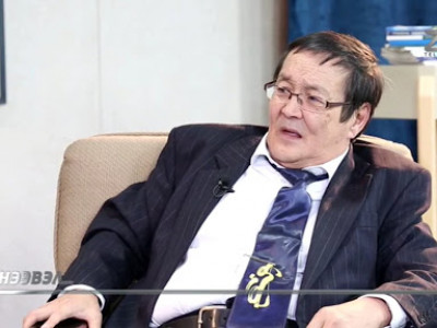 Судлаач Ганаа: Төрийн түшээдийн 